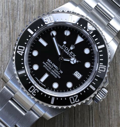 rolex sea dweller 4000.